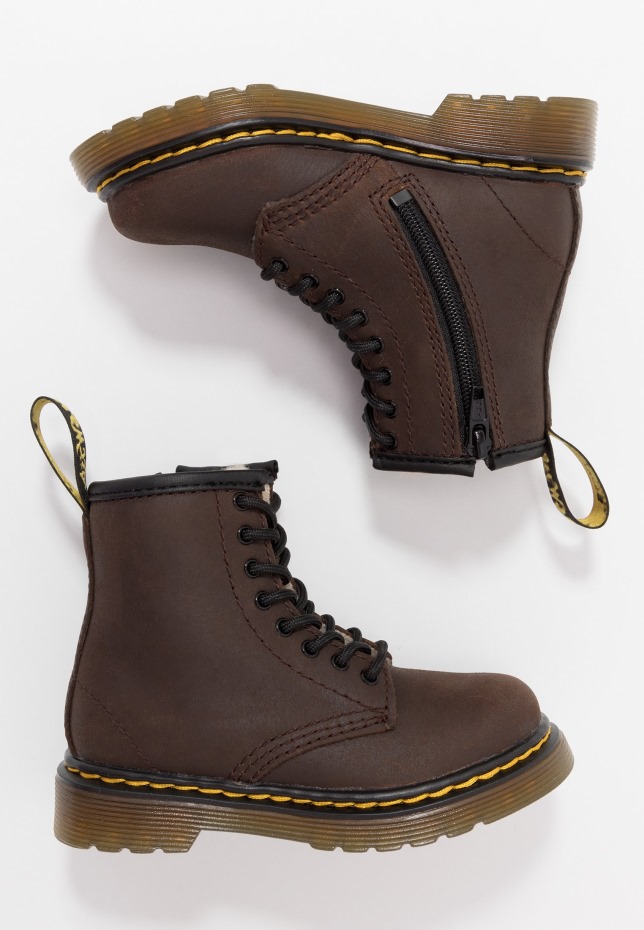 σκούρο καφέ μπότες Dr.martens 1460 χειμερινές μπότες Serena