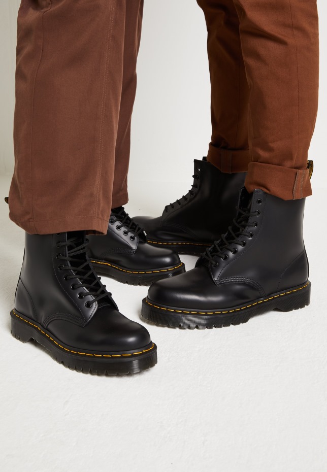 Dr Martens Greece 1460 Bex μποτάκι 8 ματιών Unisex μποτάκια με κορδόνια μαύρα λεία