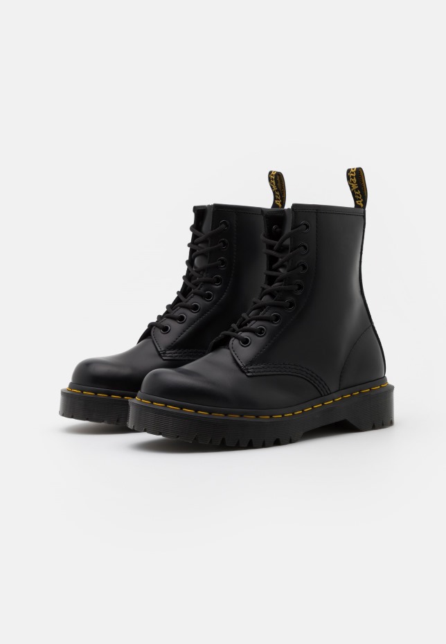 Dr Martens Greece 1460 Bex μποτάκι 8 ματιών Unisex μποτάκια με κορδόνια μαύρα λεία