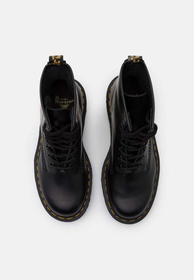 Dr Martens Greece 1460 Bex μποτάκι 8 ματιών Unisex μποτάκια με κορδόνια μαύρα λεία