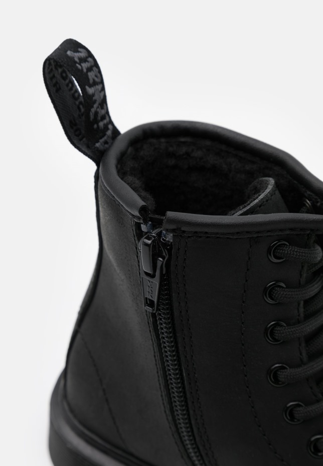 1460 Serena Mono Republic Wp μποτάκια με κορδόνια μαύρα μποτάκια Dr.martens