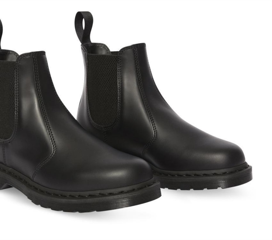 2976 μονόχρωμη μπότα Chelsea μαύρη λεία μπότες Dr.martens