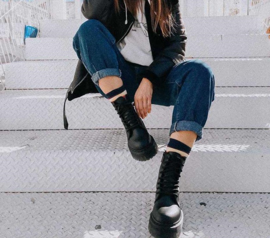 Black Felix Rub Off Jadon Ii Mono Vegan Dr Martens Greece