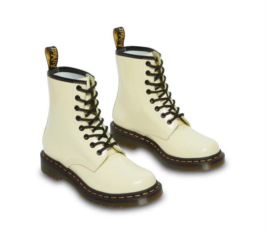 μπότες Dr.martens λάμπα κρέμας τουαλέτας 1460 λουράκι