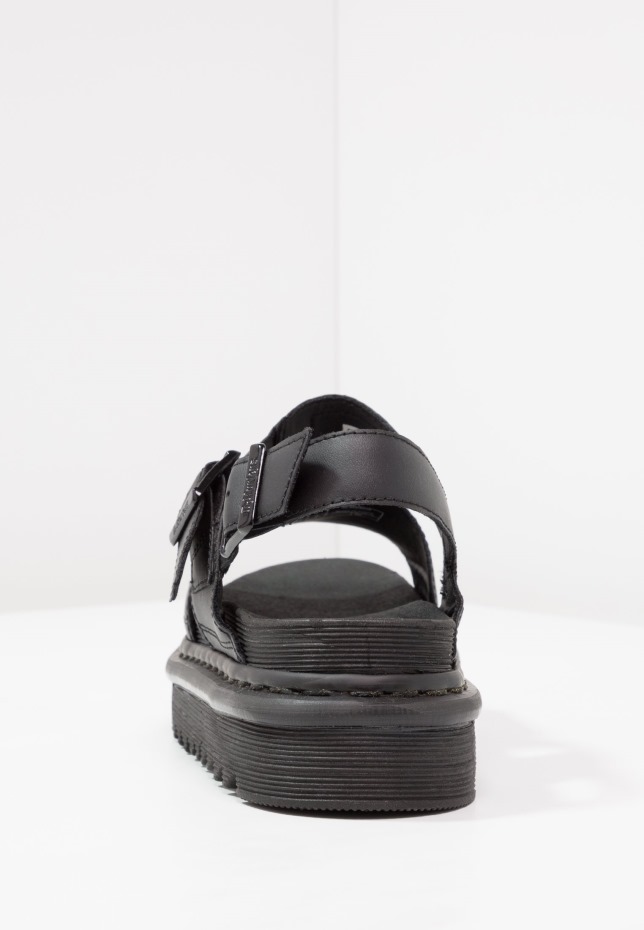 Dr Martens Greece Voss Platform πέδιλα μαύρα