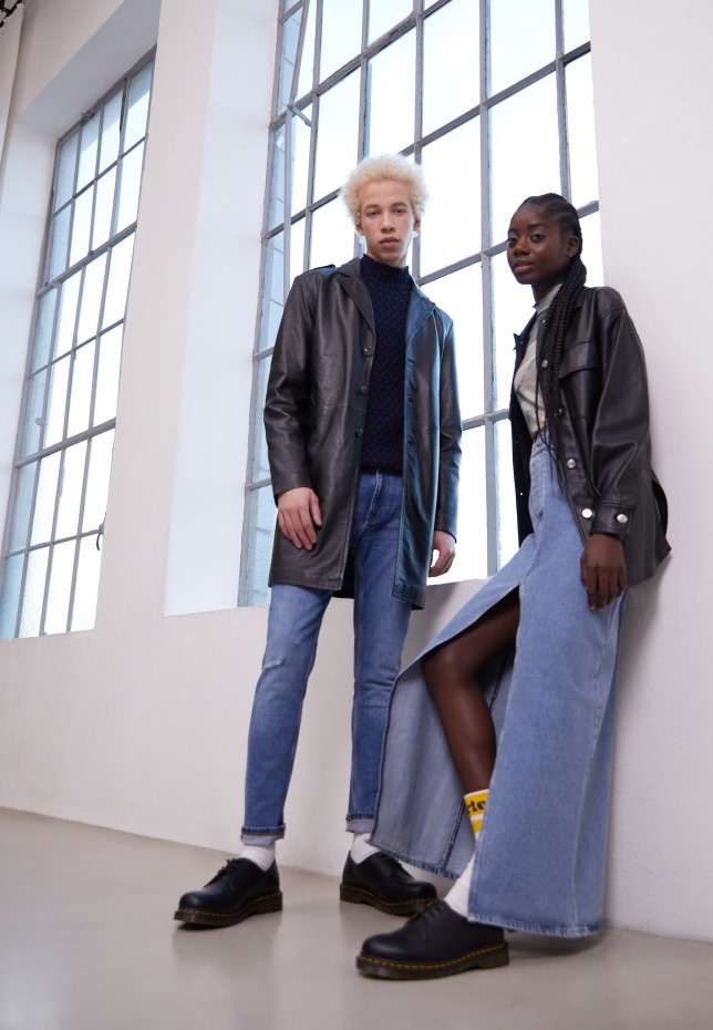 Schwarz Dr Martens Greece 1461 Unisex Lace Ups