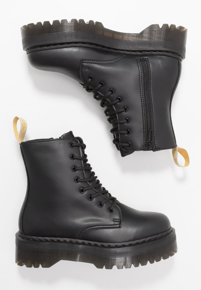μαύρα Vegan Jadon Ii μονό μποτάκια με κορδόνια Dr Martens Greece