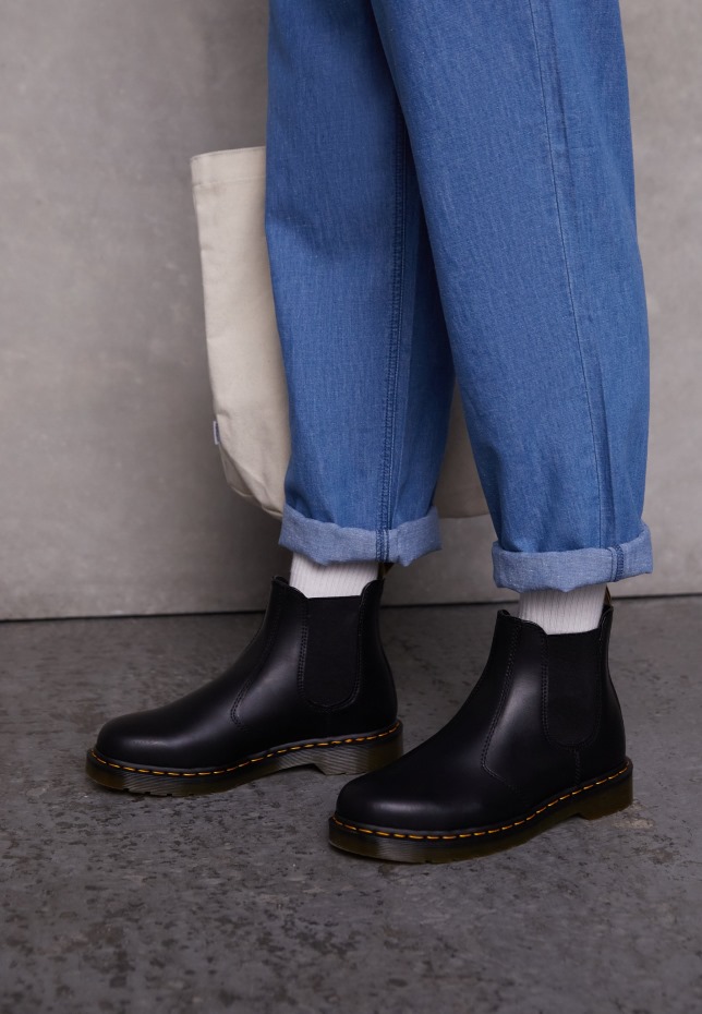 μαύρα 2976 Chelsea Vegan κλασικά μποτάκια Dr Martens Greece