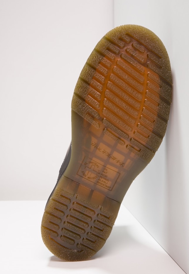 Dr Martens Greece μαύρα 2976 Chelsea Classic μποτάκια