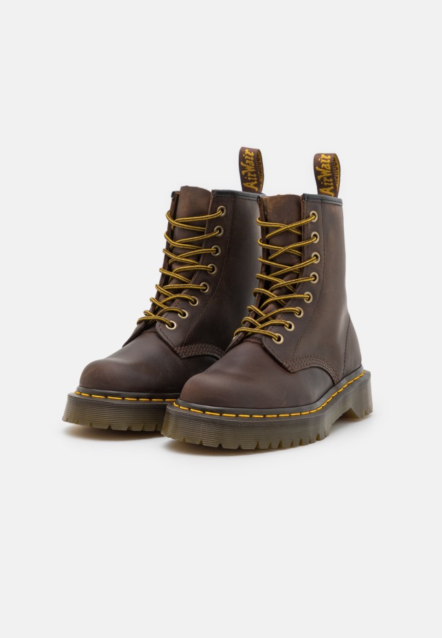 Dr Martens Greece σκούρο καφέ 1460 Bex Unisex μποτάκια με κορδόνια