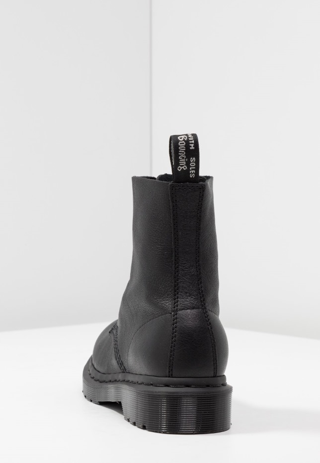 Dr Martens Greece 1460 Pascal Mono 8 μποτάκια με κορδόνια μποτάκια μαύρα Virginia