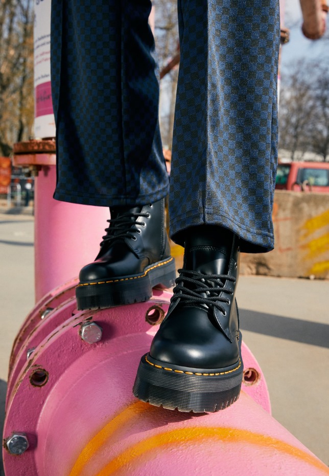 μποτάκια Jadon Platform Dr Martens Greece μαύρα