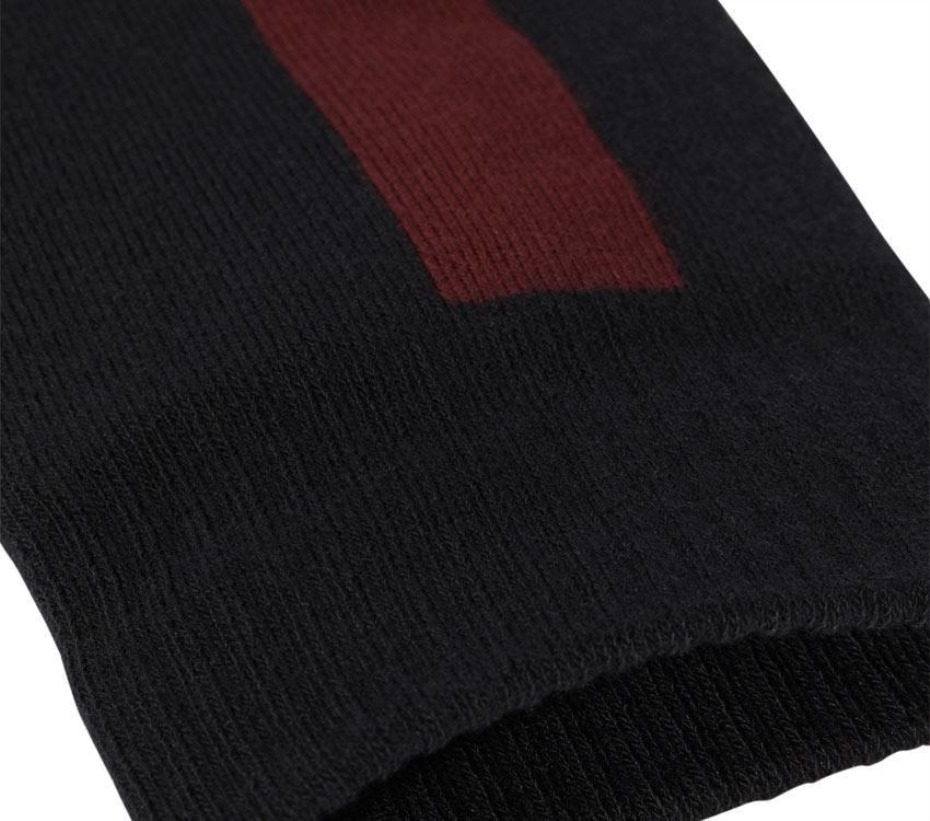 Black-cherry Red Dr Martens Greece η διπλή Doc χειμωνιάτικη κάλτσα