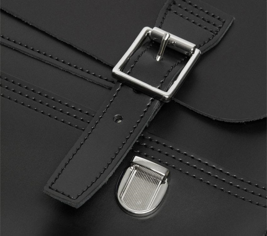 Dr Martens Greece Box Messenger Bag μαύρη