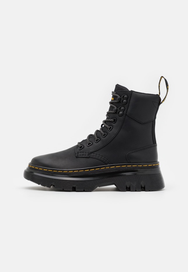 Dr Martens Greece Tarik Wyoming Unisex μποτάκια με κορδόνια μαύρα