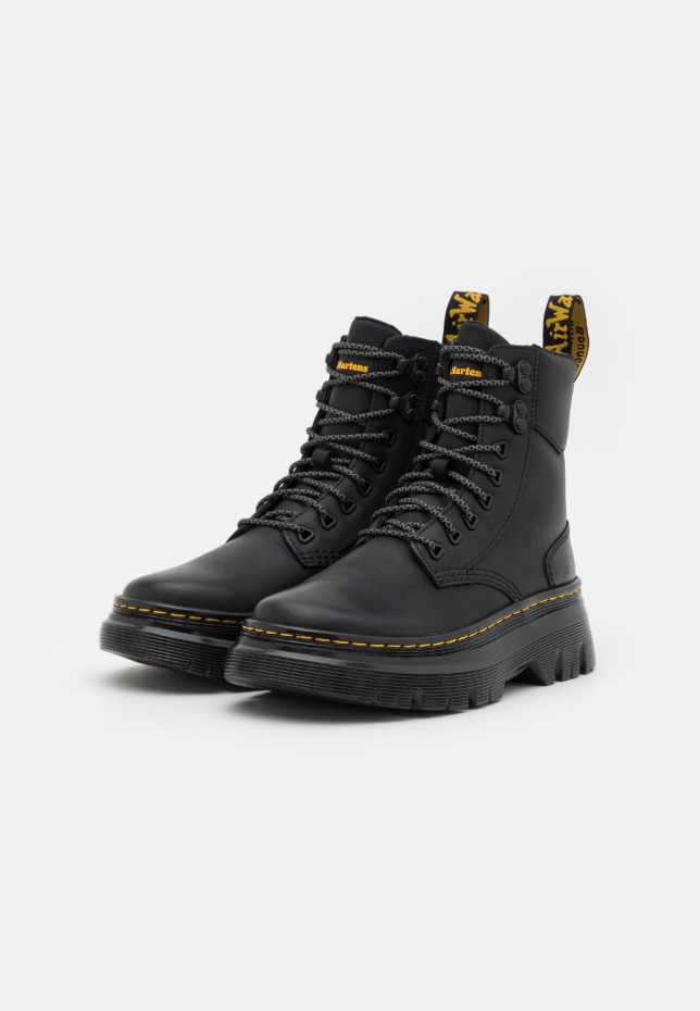 Dr Martens Greece Tarik Wyoming Unisex μποτάκια με κορδόνια μαύρα