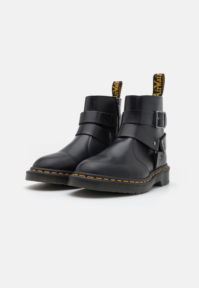 Dr Martens Greece James Unisex κλασικά μποτάκια μαύρα
