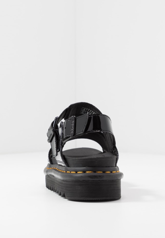 Dr Martens Greece μαύρα πέδιλα πλατφόρμα Voss