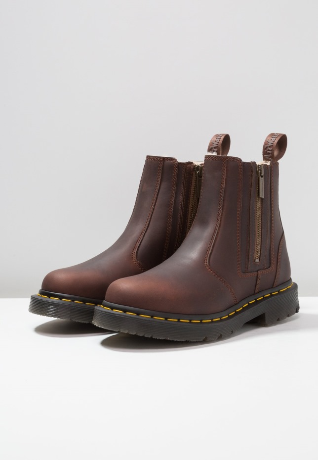 σκούρο καφέ Dr Martens Greece 2976 Alyson Zips Snowplow κλασικά μποτάκια