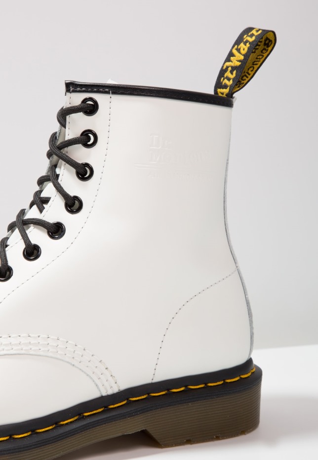 Dr Martens Greece 1460 8 μποτάκια με κορδόνια λευκά