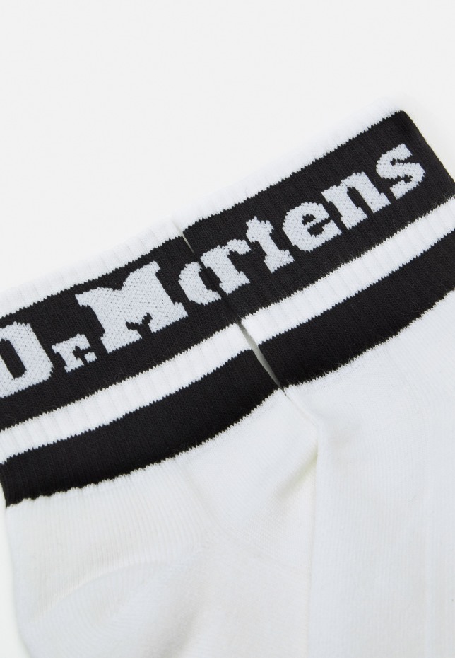 κοντές αθλητικές κάλτσες 3 συσκευασιών Unisex λευκό μείγμα Dr Martens Greece