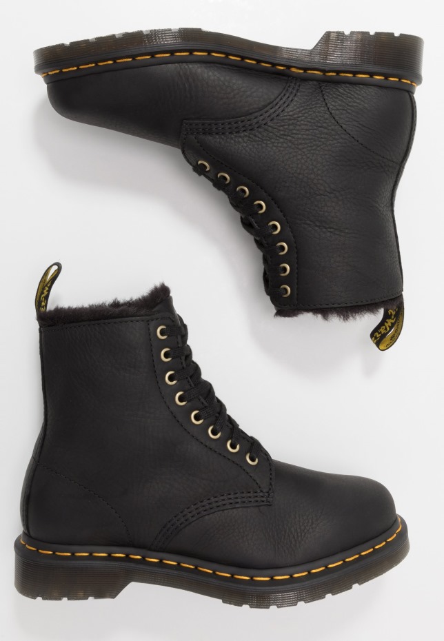 μαύρα 1460 Pascal Unisex μποτάκια με κορδόνια Dr Martens Greece