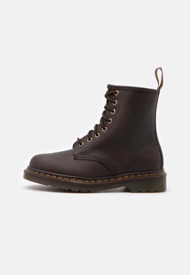 1460 Unisex μποτάκια με κορδόνια Dr Martens Greece σκούρο καφέ τρελό άλογο